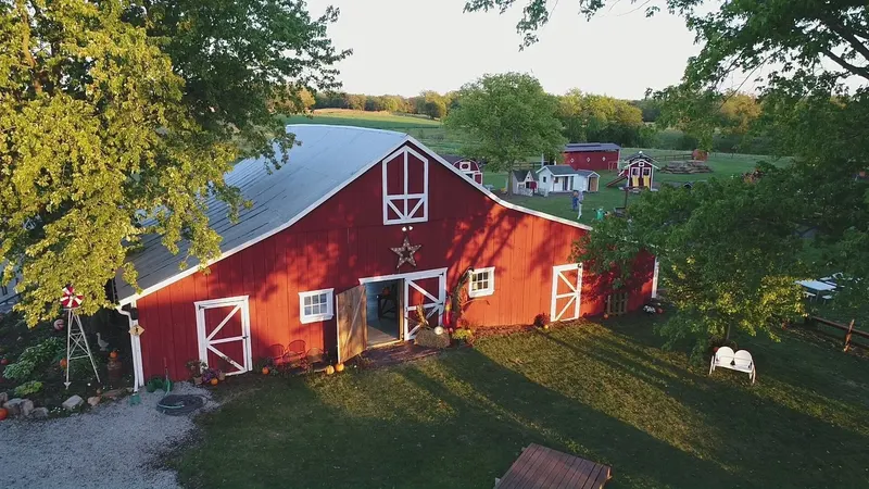Indian Creek Farmstead & Pumpkin Patch